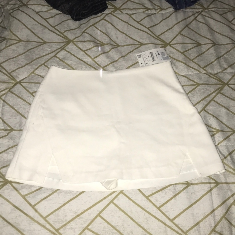 White Zara skort bottom